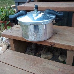 Pressure Cooker